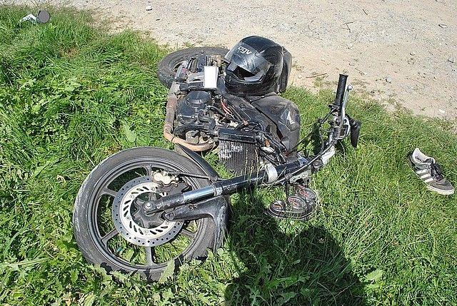 15-letni motocyklista przetransportowany śmigłowcem do szpitala [ZDJĘCIA]