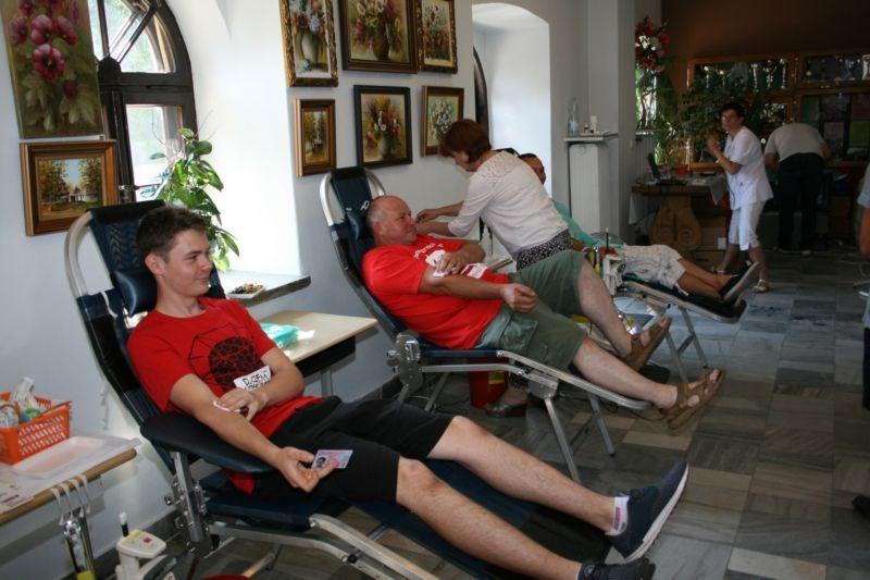 Ponad 16 litrów oddanej krwi. Aż 41 osób podzieliło się cząstką siebie [ZDJĘCIA]