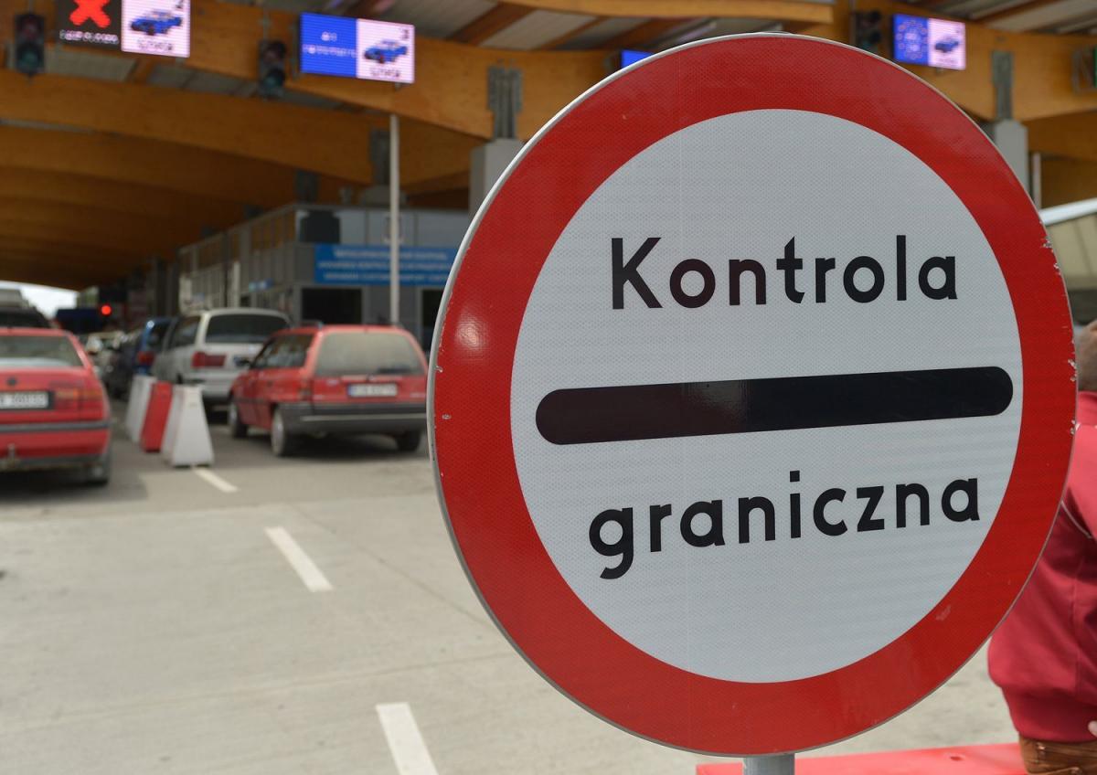 Niezadowoleni Ukraińcy zablokowali dojazd do granicy