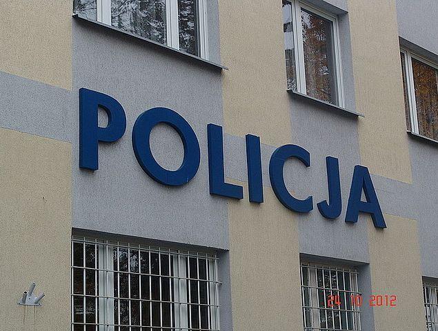 Pieniądze znalezione na stacji paliw. Policja szuka właściciela