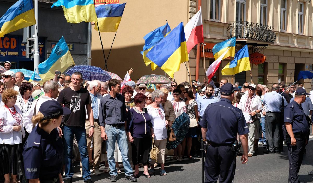 Szarpanina podczas procesji. Interweniowała policja
