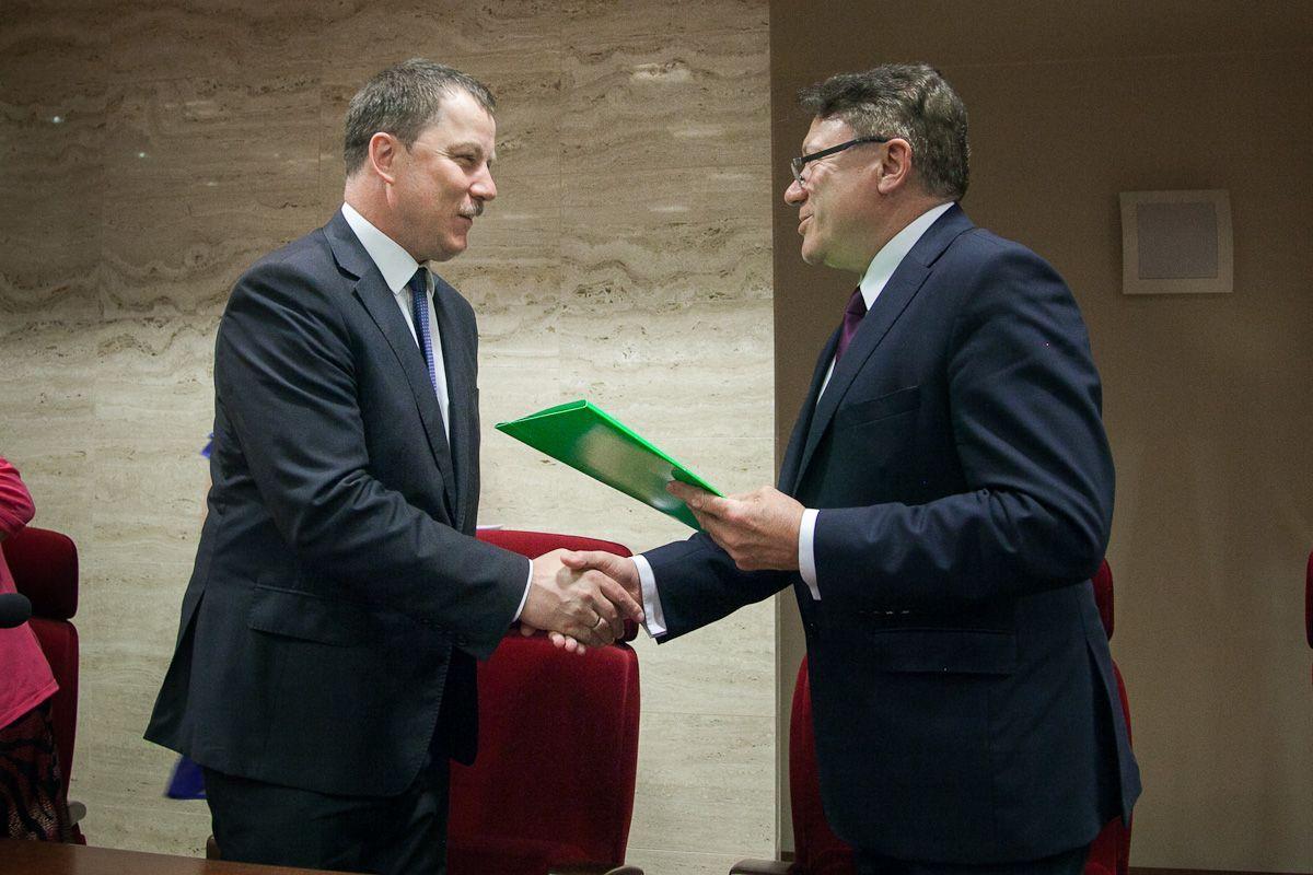 Miliony złotych na drogi gminne