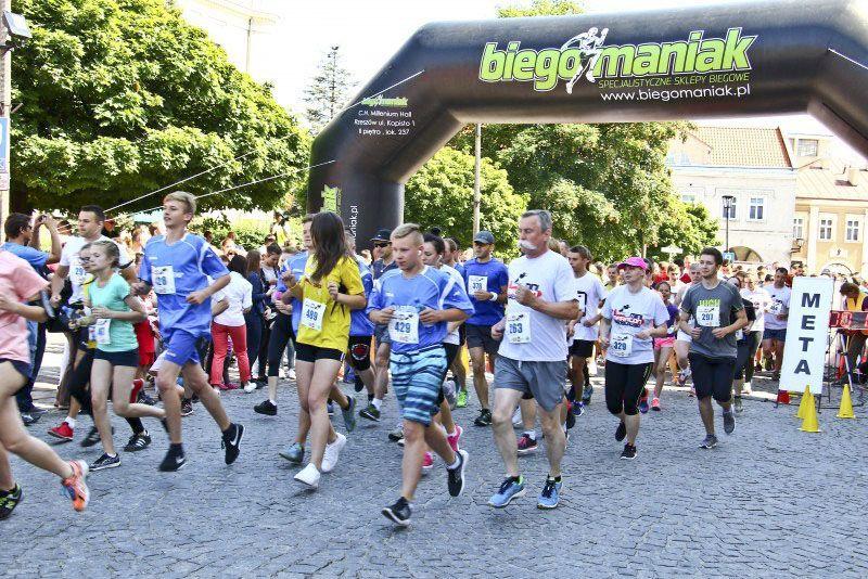Maratony jarosławskie. Puchary trafiły do najlepszych