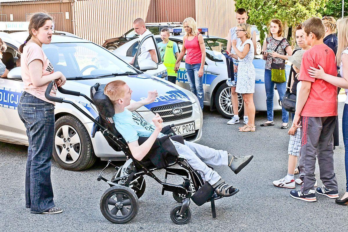Policja dla dzieci w dniu ich święta