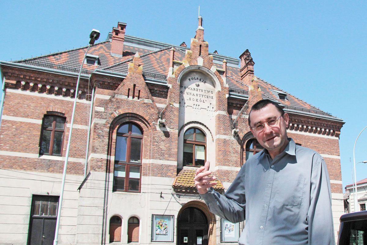 Kultowe miejsca: Gmach Sokoła, budynek wpisany w miasto