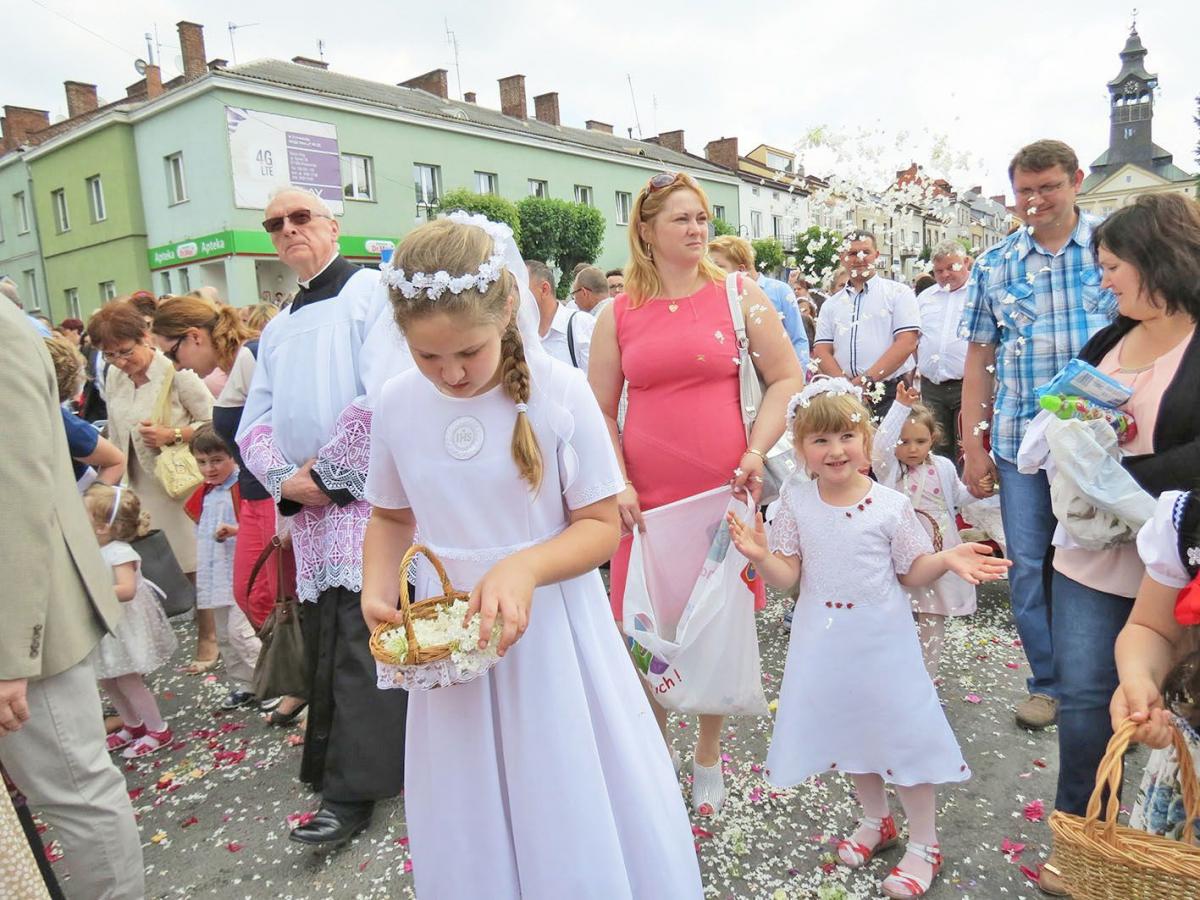 Procesje Bożego Ciała w regionie [ZDJĘCIA]