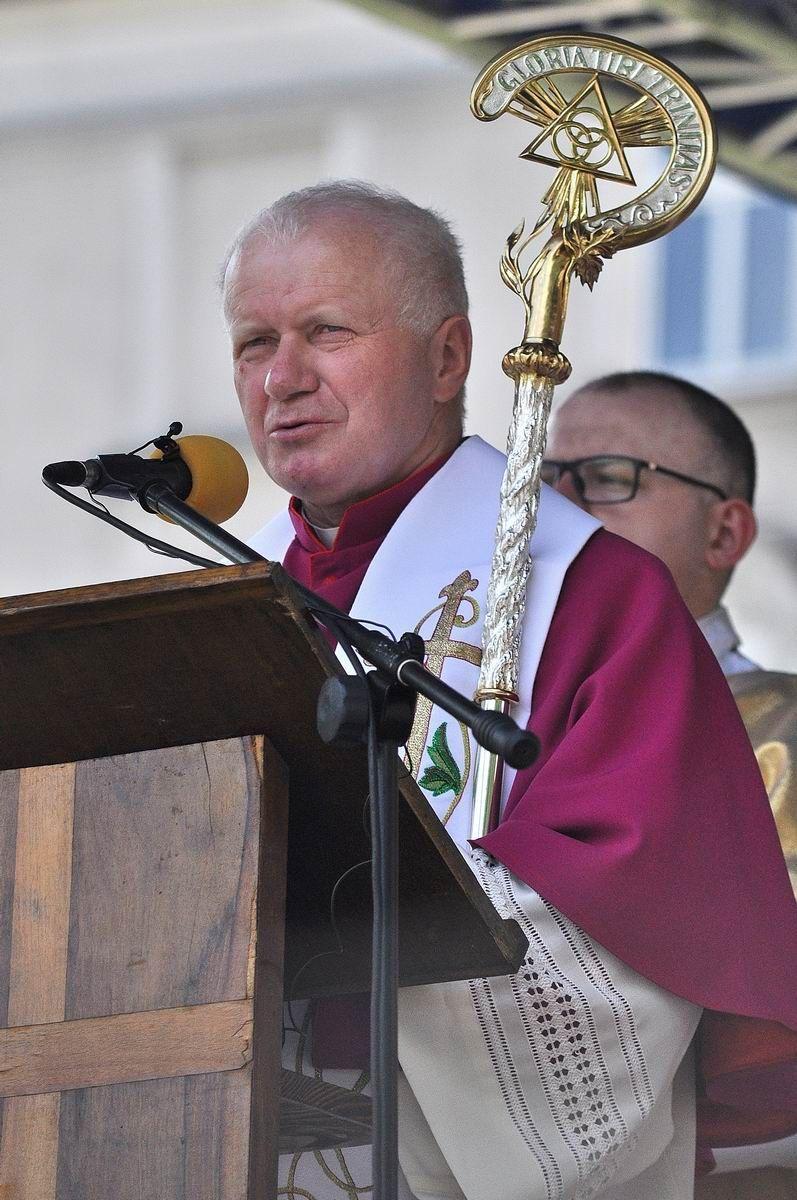 Abp Szal zachęcał do wierności Ewangelii