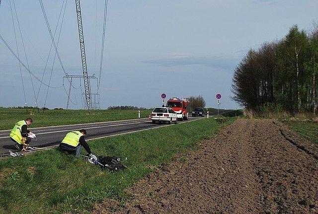 Tragiczny wypadek na trasie Lubaczów – Budomierz. Nie żyje motorowerzystka