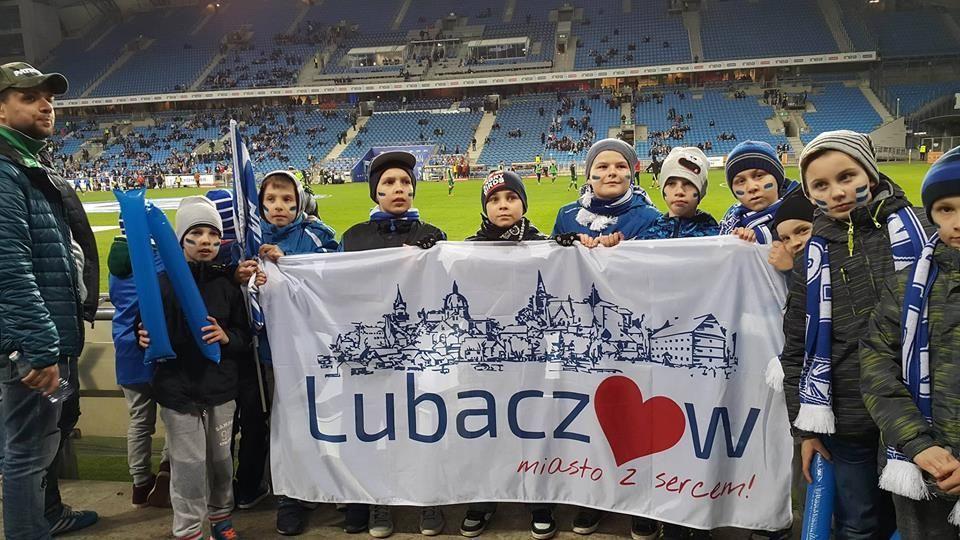 Football Academy na meczu Lecha