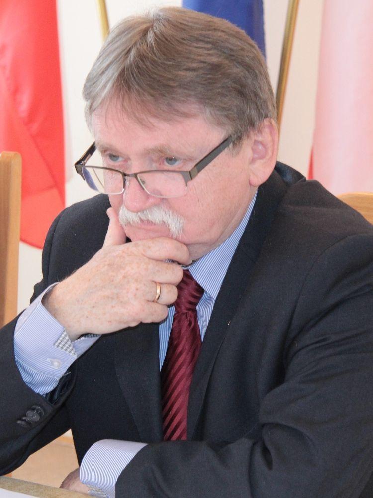 Nowa rada społeczna w starym składzie