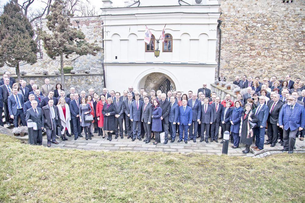 O transkarpackiej współpracy na zamku