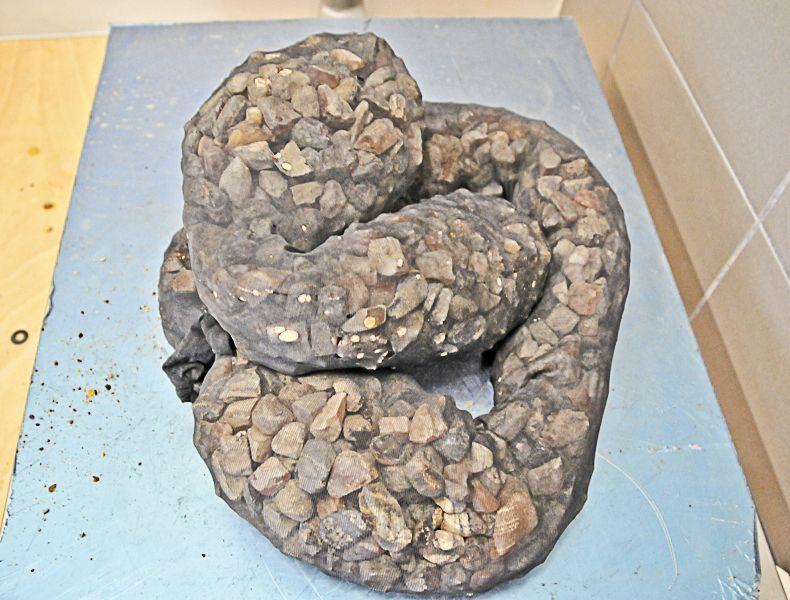 Przemycał 4 kg bursztynu w rajstopach