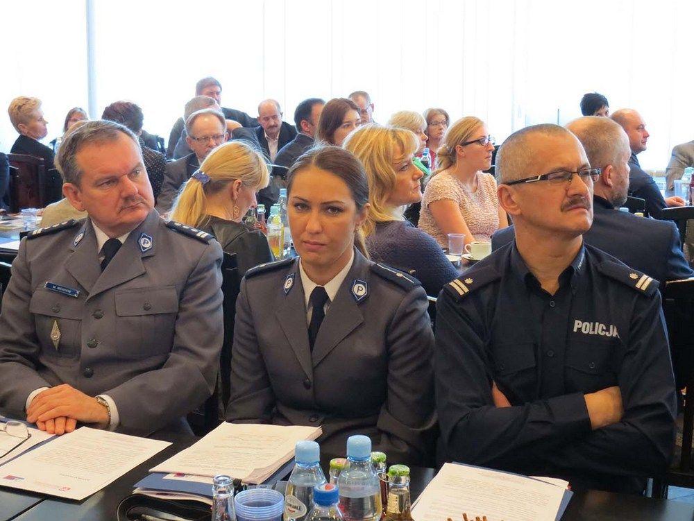 Z pomocą osobom pokrzywdzonym