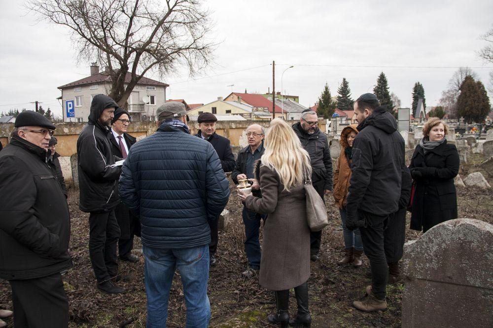 Cudem ocaleni. Lubaczowskie obchody Dnia Pamięci