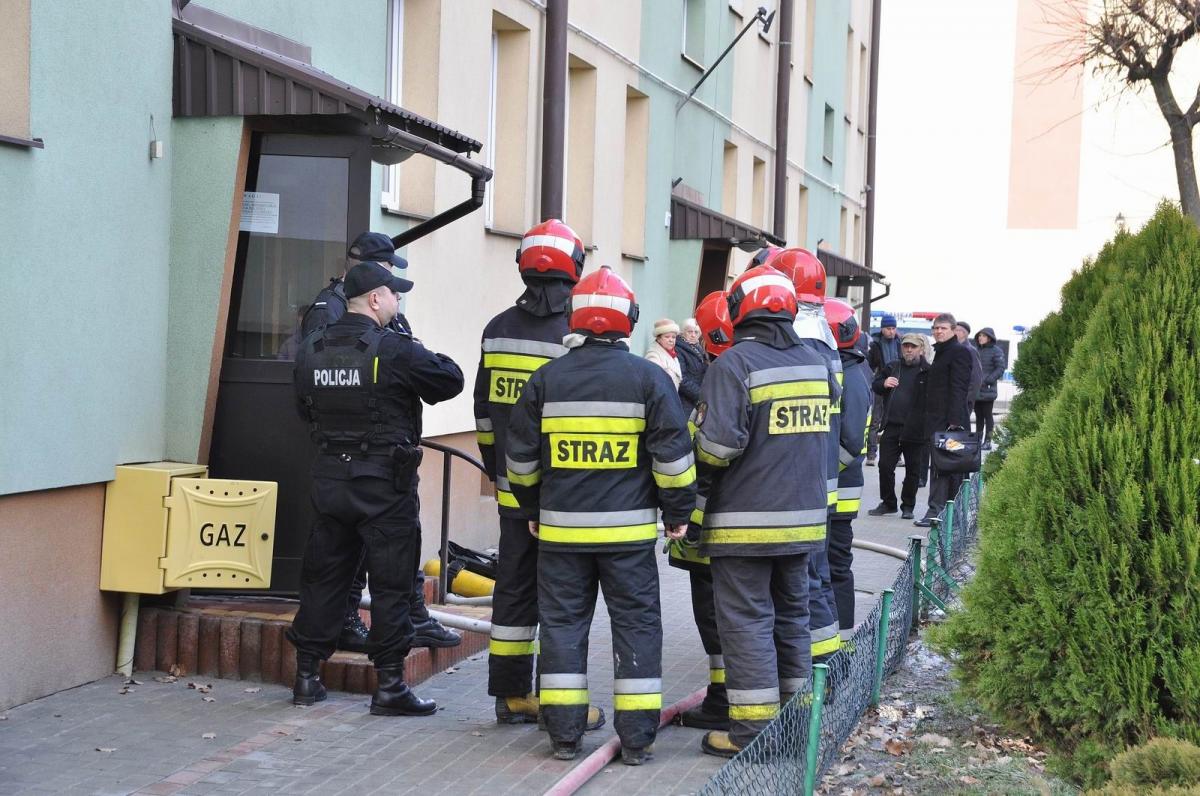 Pożar przy 3 Maja. Zginął mężczyzna [ZDJĘCIA]