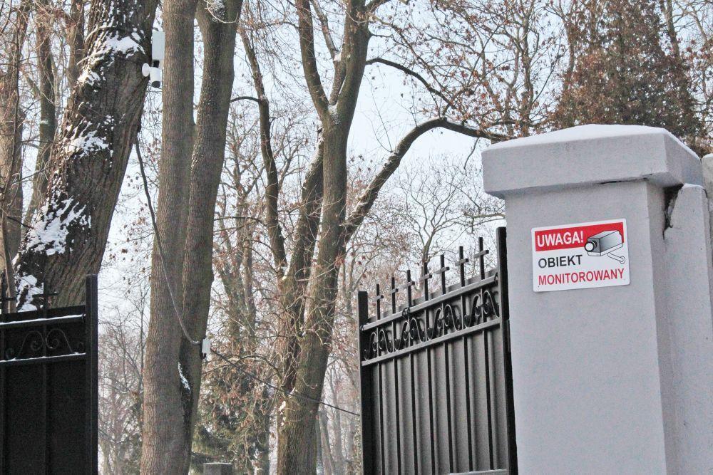 Pięć kamer monitoruje obszar Starego Cmentarza