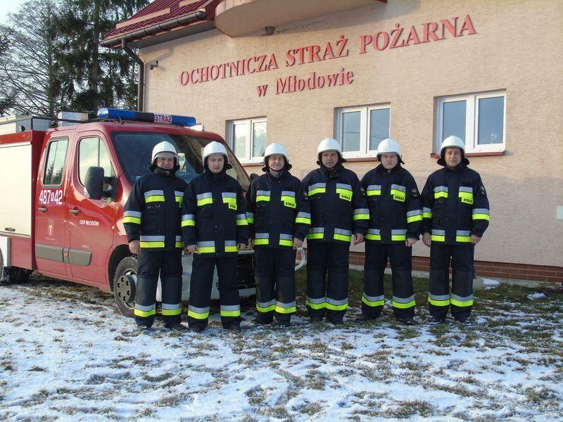 Strażacy ochotnicy z nowym sprzętem