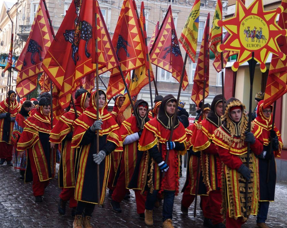 Orszak Trzech Króli przeszedł ulicami Jarosławia [ZDJĘCIA]