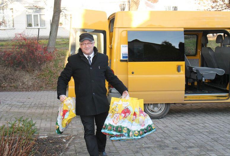 Świąteczne paczki dla Jaworowa