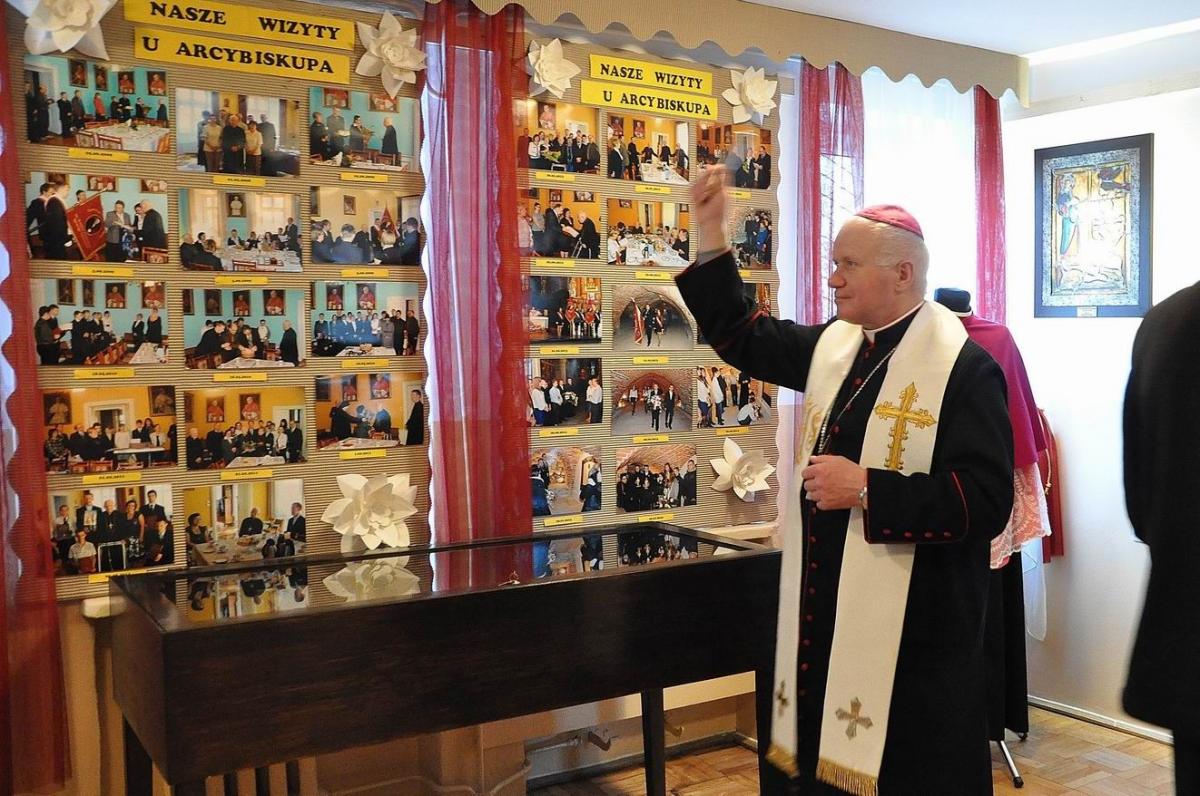 Izba pamięci poświęcona abp. Tokarczukowi