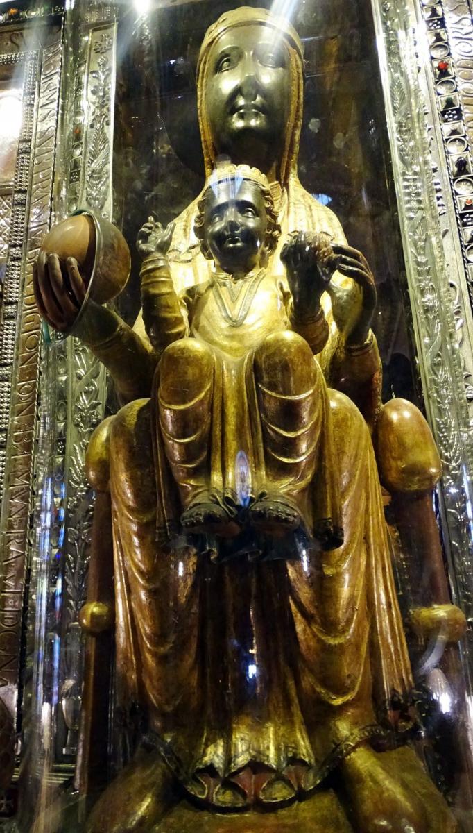 Czarna Madonna z Montserrat [GALERIA]
