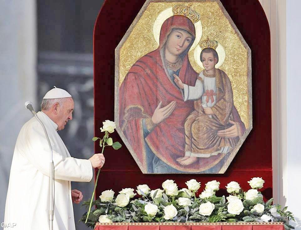 Zapomniana ikona Matki Bożej światowym symbolem miłosierdzia