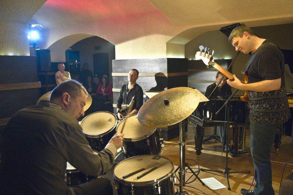 Jazz bez granic w klubie Piwnice 