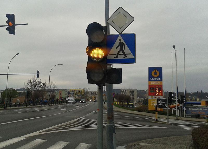 Spór o sygnalizację świetlną na św. Floriana 