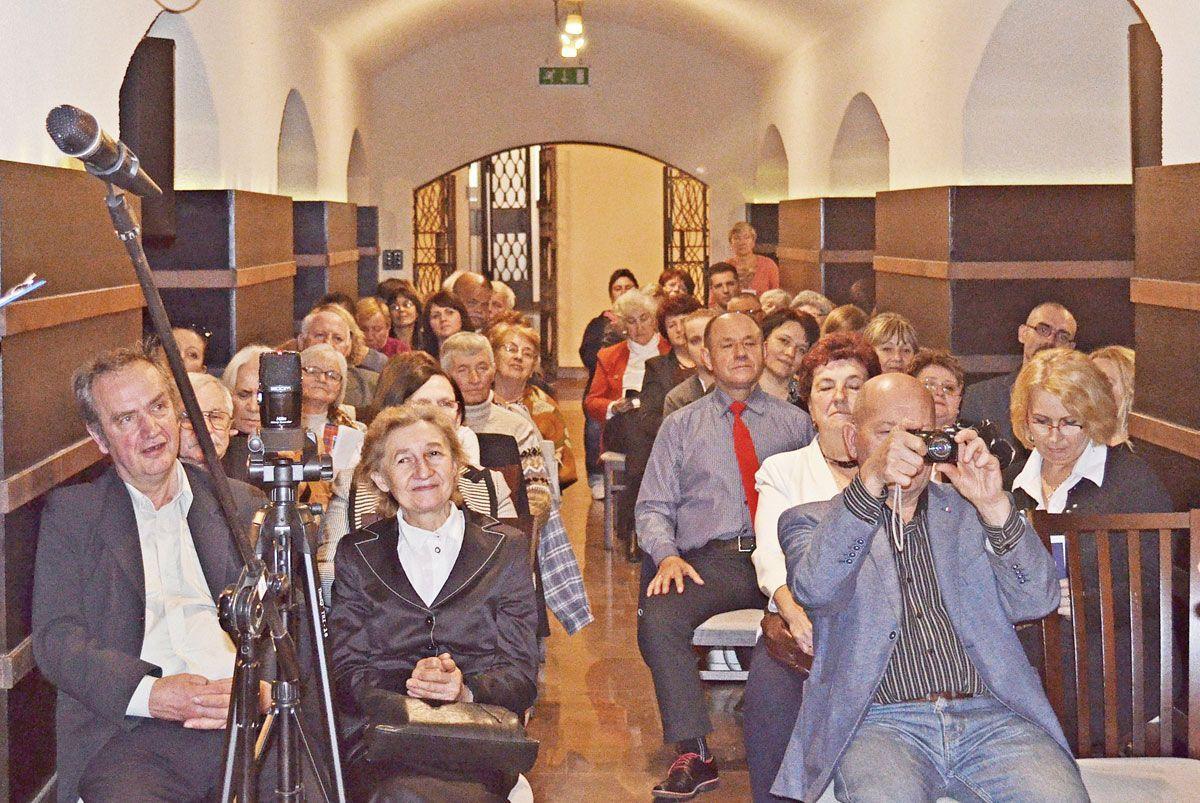 Przedstawili się wierszem…
