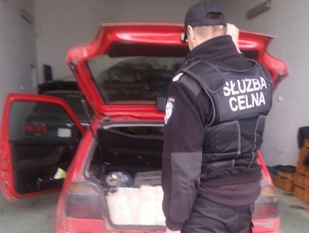 Kontrabanda w workach po ziemniakach