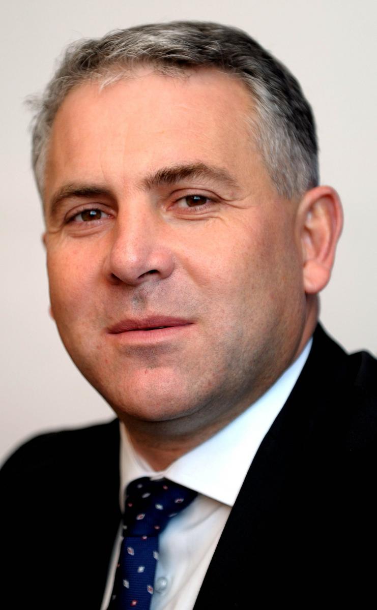 Piotr Tomański poza Sejmem. Wraca do firmy