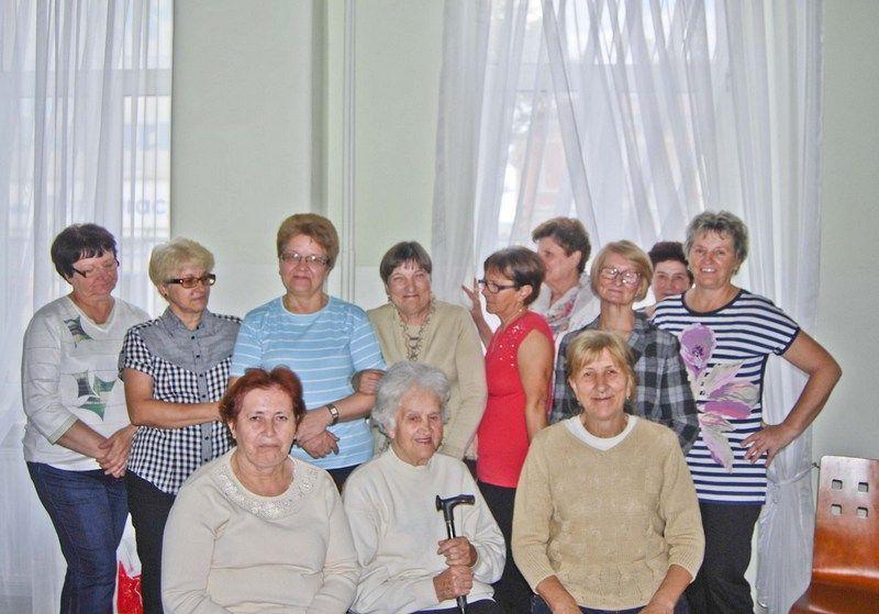 Ile kobiet, tyle historii walki z rakiem – Klub Amazonek