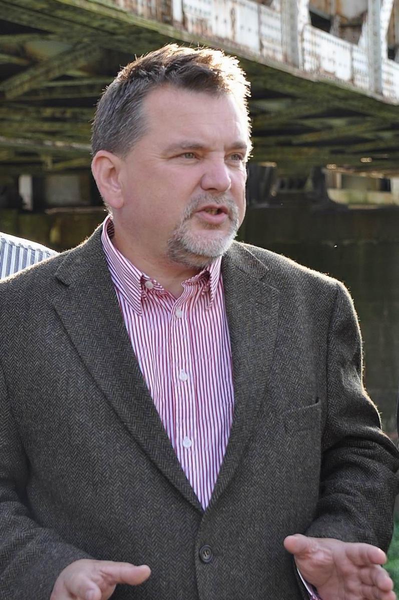 Andrzej Zapałowski zrezygnował ze startu w wyborach