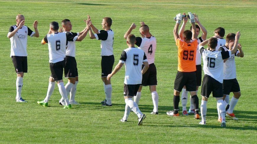 Lider padł w Tuczempach! Derby dla JKS 1909 Jarosław