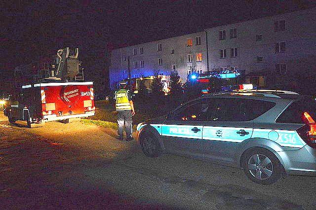 Pożar w piwnicy bloku. Ewakuowano 24 rodziny