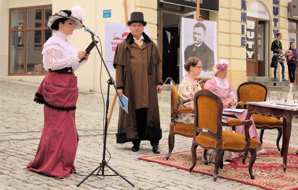 Czytali Lalkę w wyjątkowej oprawie 