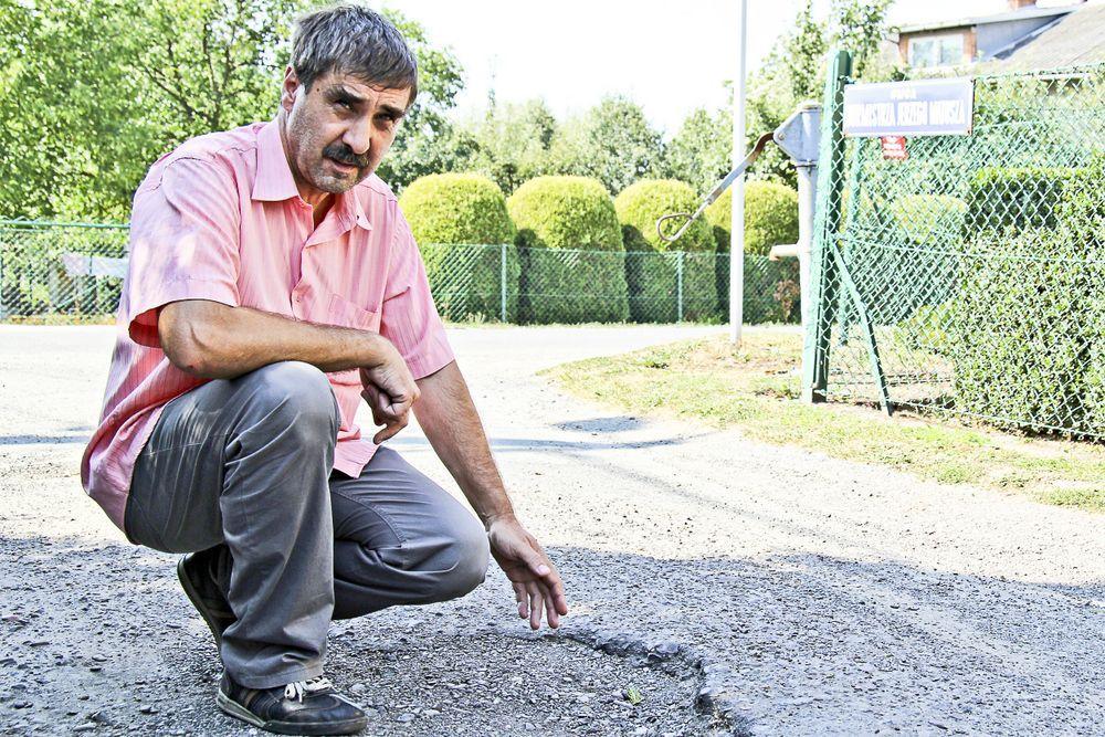 Wstyd dla miasta. Ulica nosząca imię byłego burmistrza przypomina kartoflisko