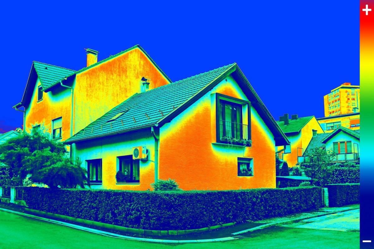 Co mówią mury, czyli po co nam termowizja