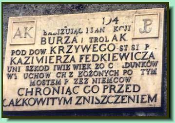 Znikła tablica upamiętniająca akcję „Burza”