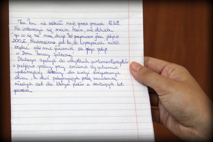Dramatyczny apel: – Może mnie krzywdzić przez całe życie