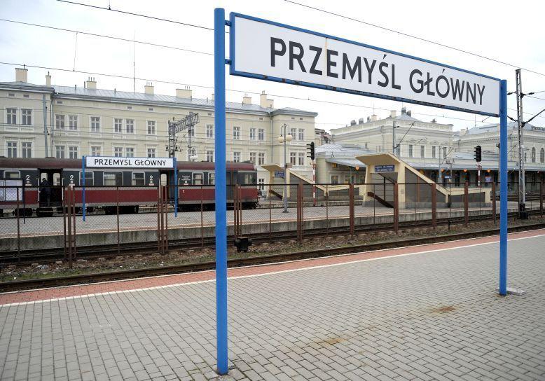Szybciej koleją do Rzeszowa dopiero za trzy lata