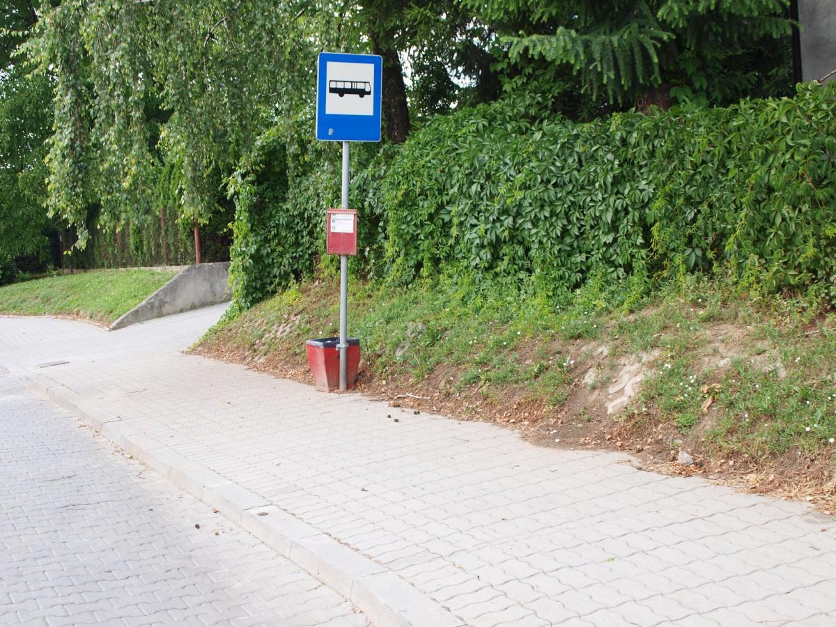 Będą wiaty autobusowe przy Węgierskiej