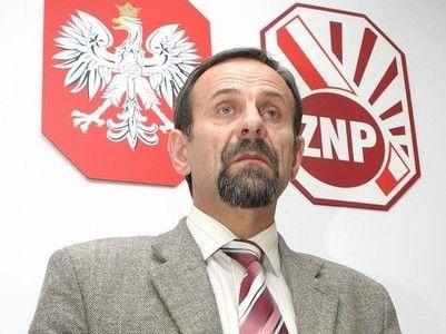 Ilu nauczycieli straci pracę?