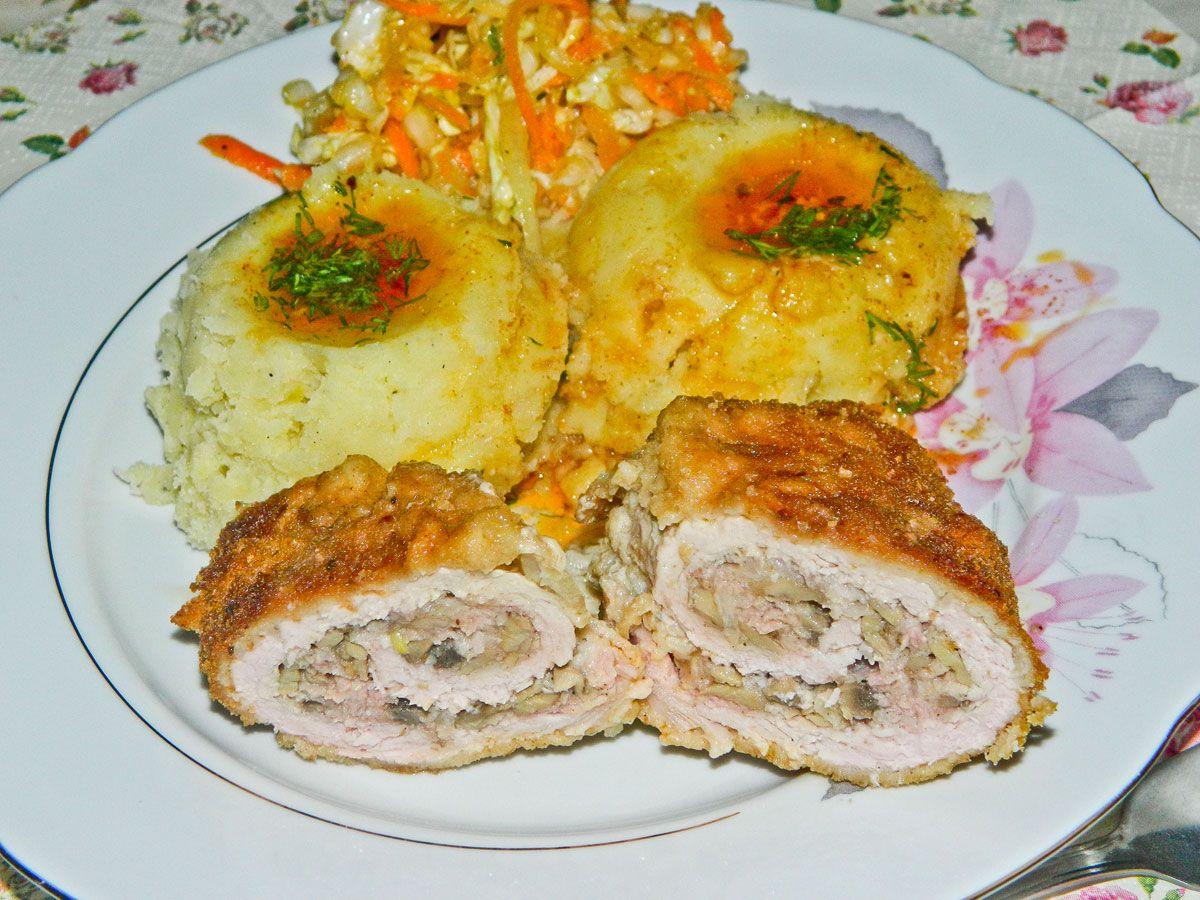 Roladki z mięsem mielonym i pieczarkami [Kuchnia u Bietki]