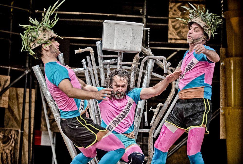 Trochę po chamsku. Teatr Stary w namiocie 