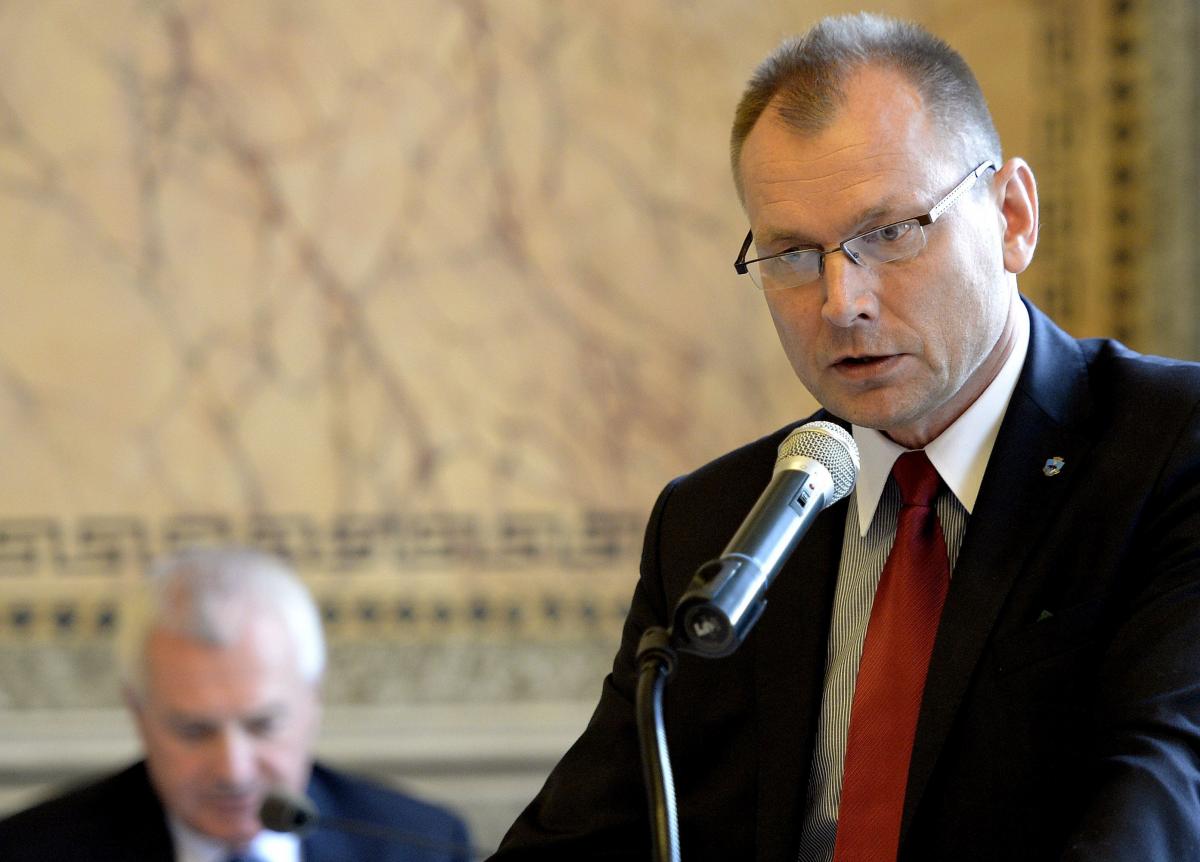 Polityczna gra o Szpital Miejski z tajemniczym oświadczeniem w tle