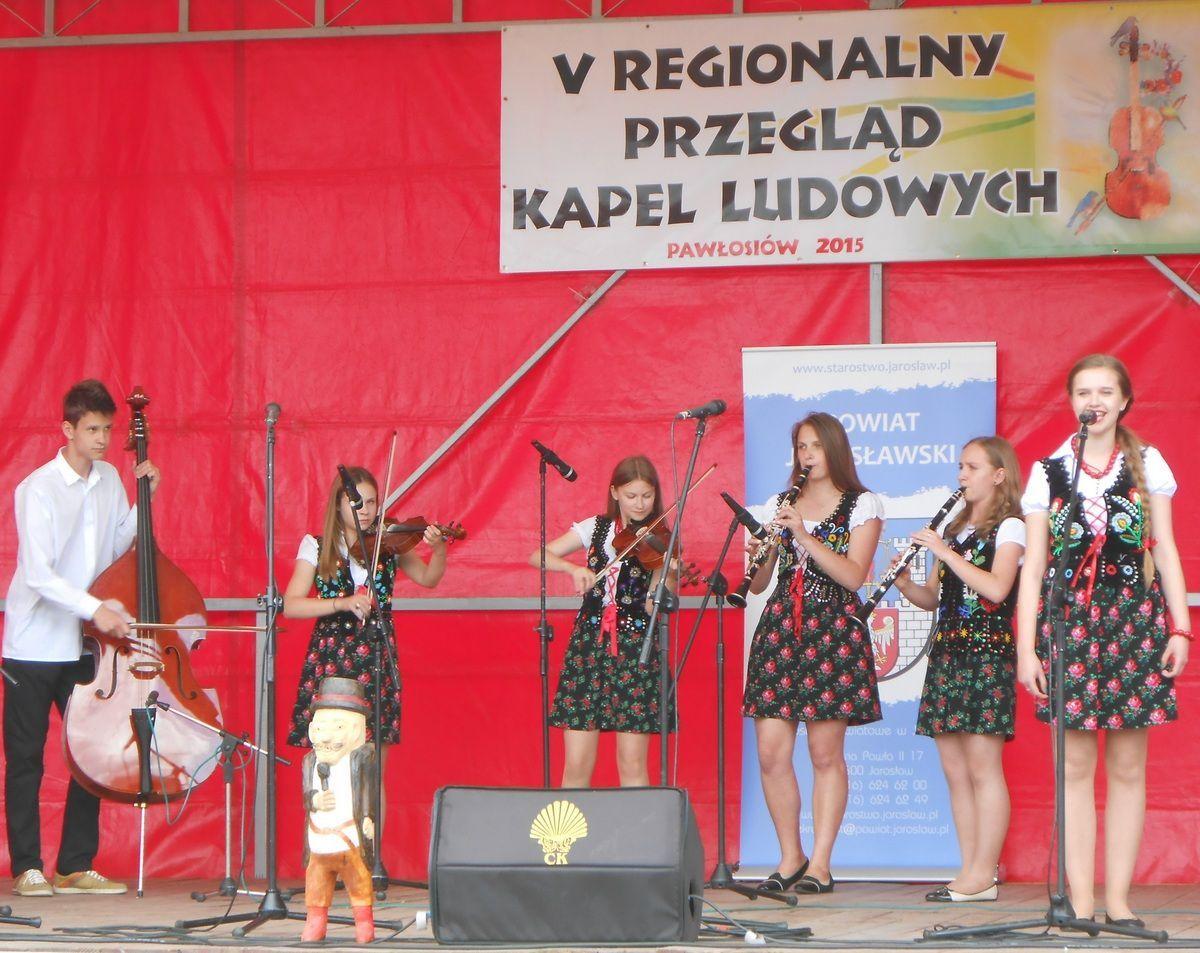 Wspaniały klimat muzyki ludowej – V Regionalnego Przeglądu Kapel [GALERIA]