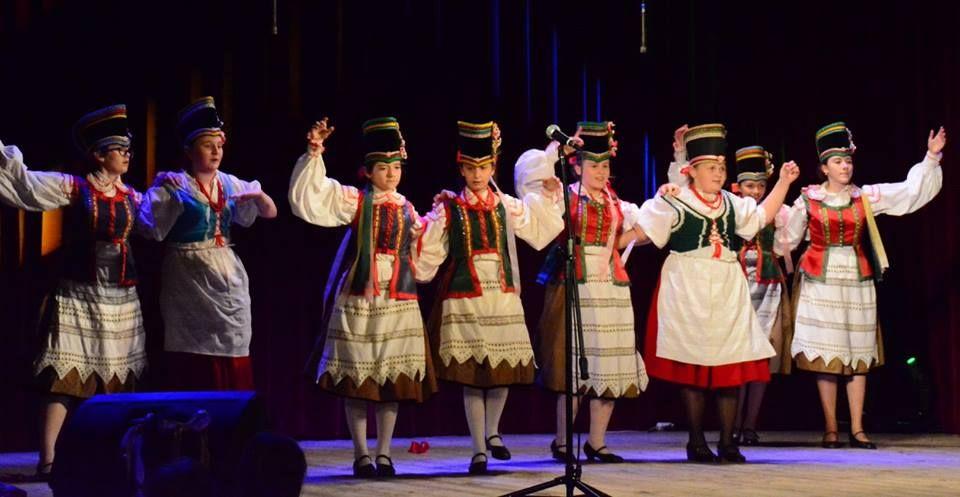 Powiatowe Ognisko Baletowe w pokazie tanecznym