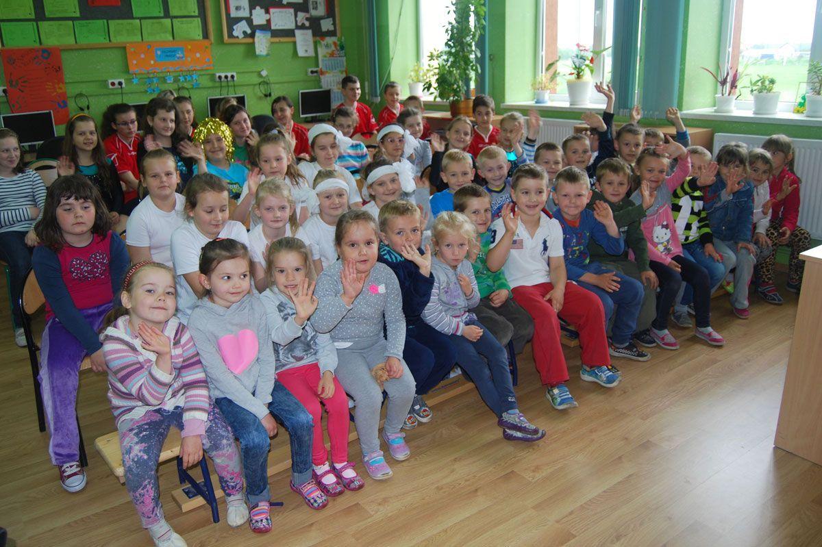 Kolory inspirują dzieci z Manasterza! 