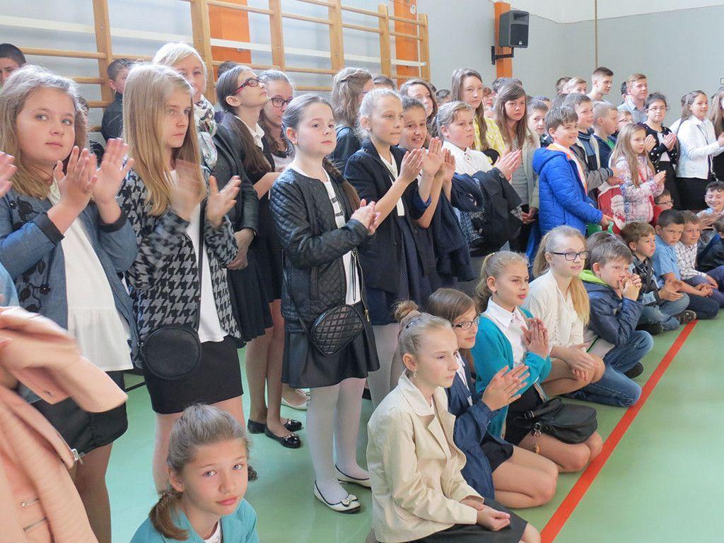 Wysokie stypendia za dobre wyniki w nauce [zdjęcia]